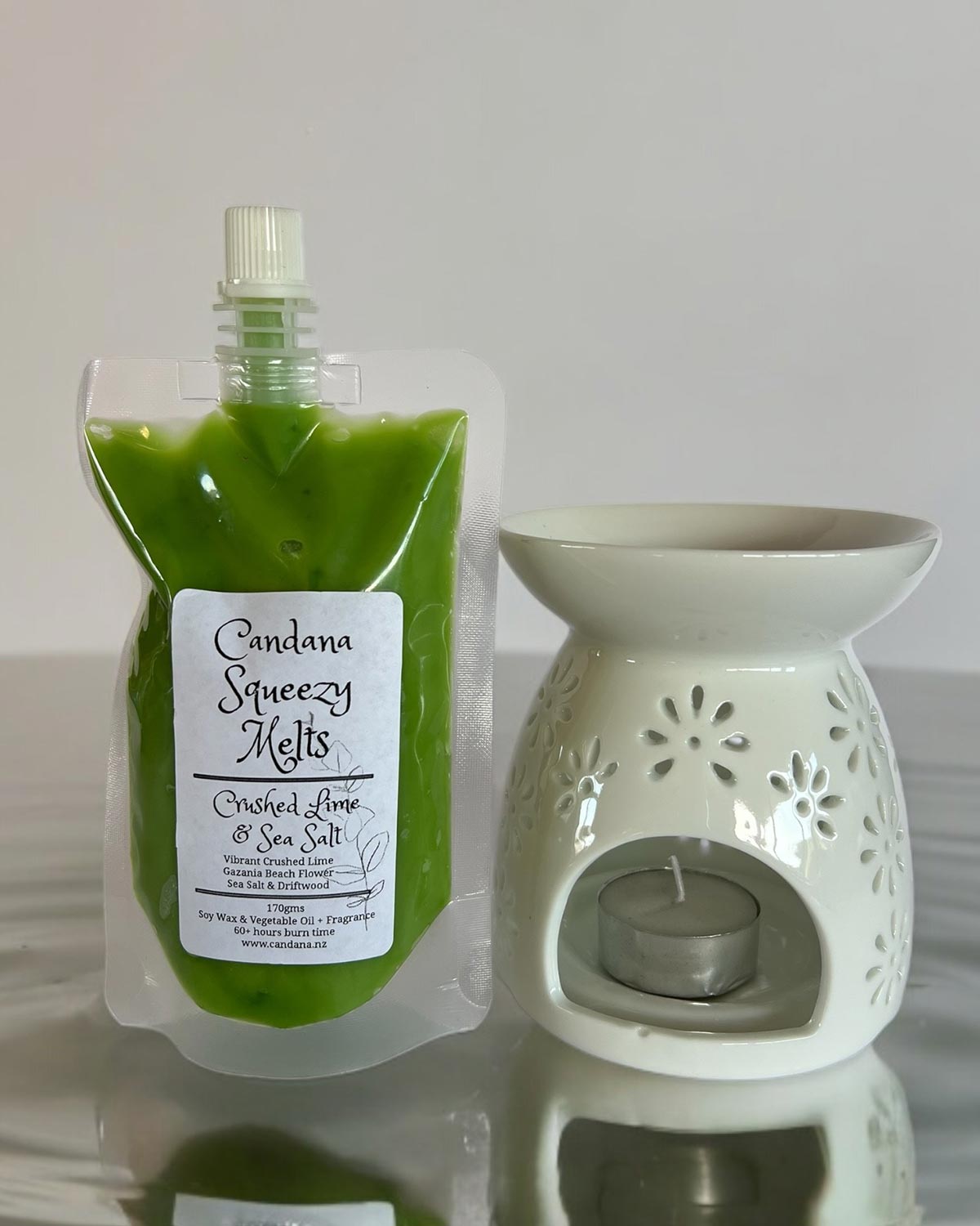 candana-wax-melt-nz-squeezy-crushed-lime-sea-salt-2