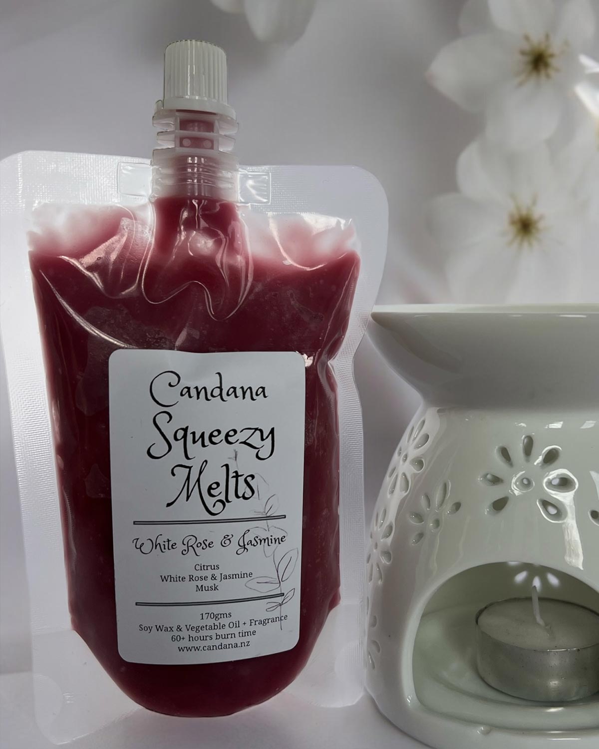 candana-wax-melt-nz-squeezy-white-rose-and-jasmine-2